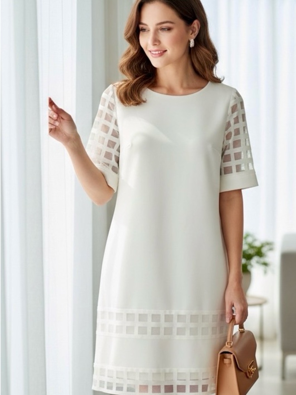 Sandra Darren Elegant White Shift Dress with Grid Detail